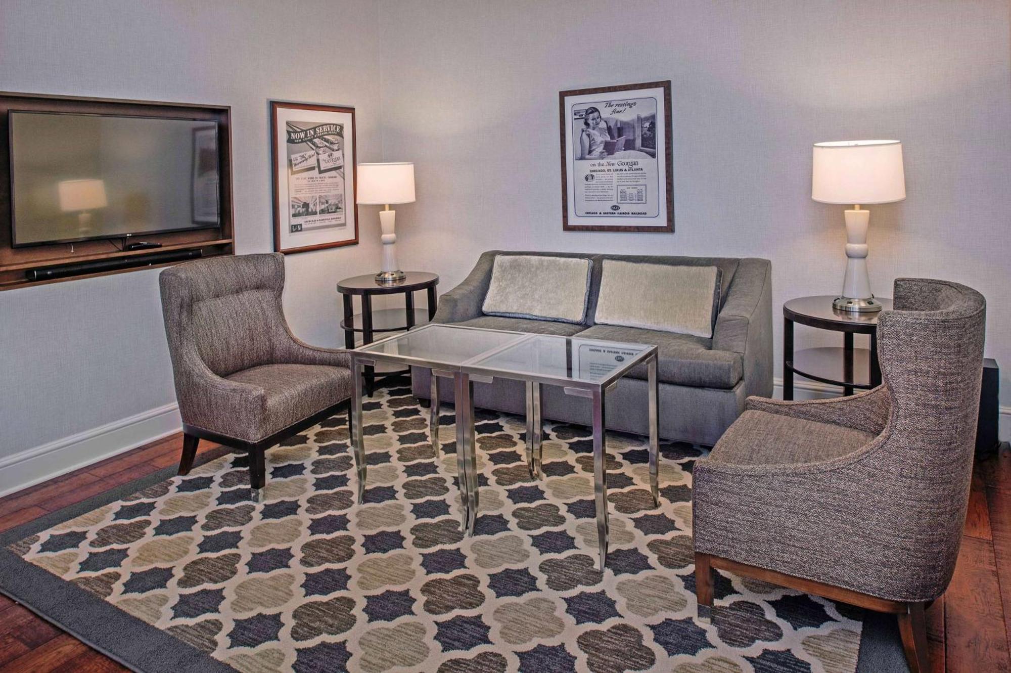 St. Louis Union Station Hotel, Curio Collection By Hilton Bagian luar foto