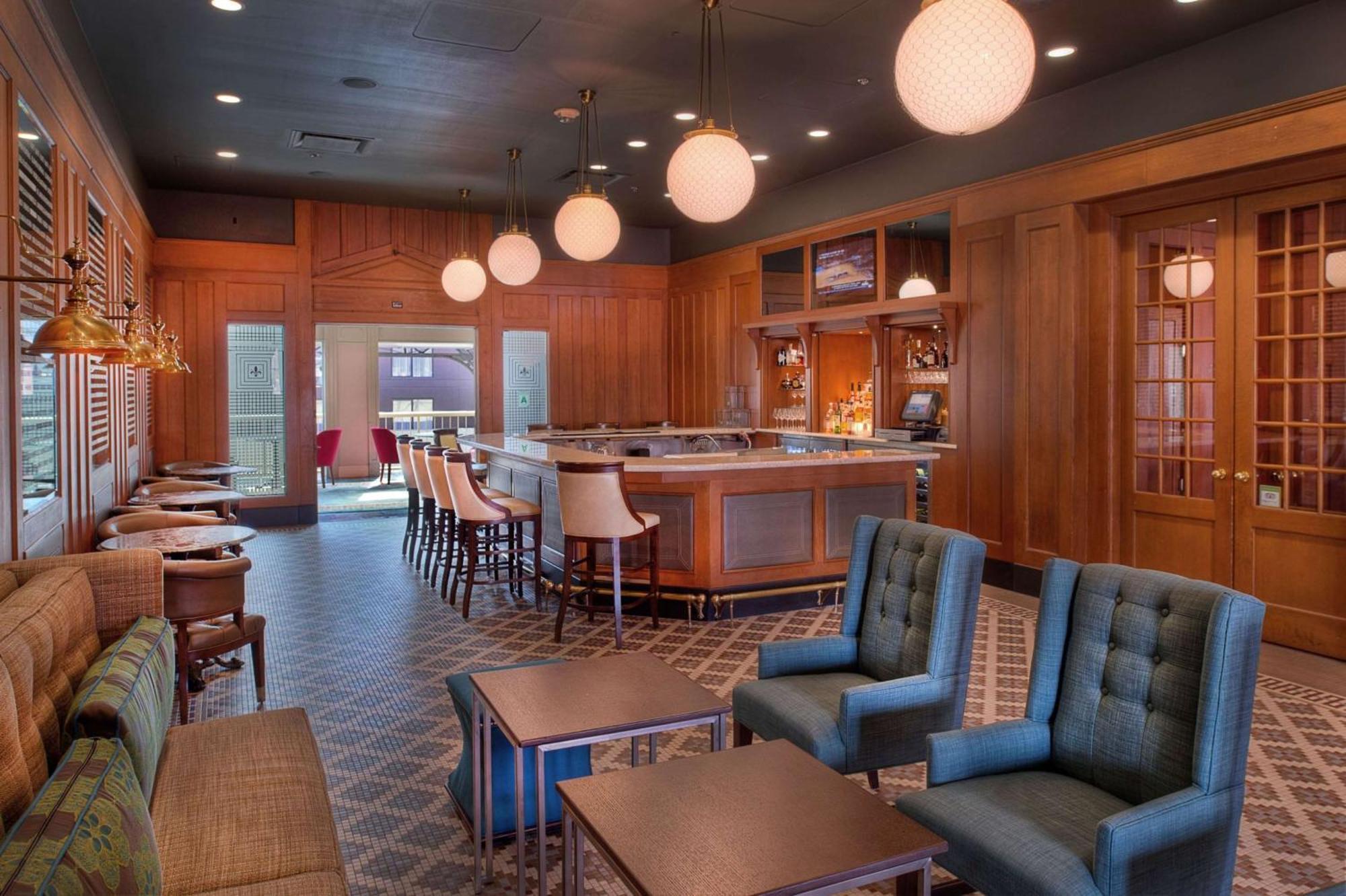 St. Louis Union Station Hotel, Curio Collection By Hilton Bagian luar foto